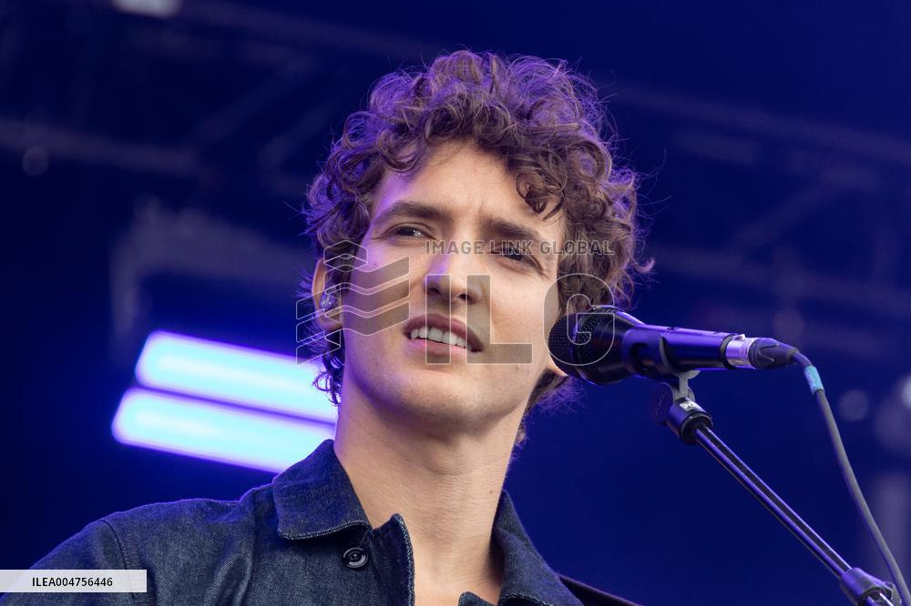 Aliocha Schneider Performs At Fete De L‘Humanite - Bretigny Sur Orge