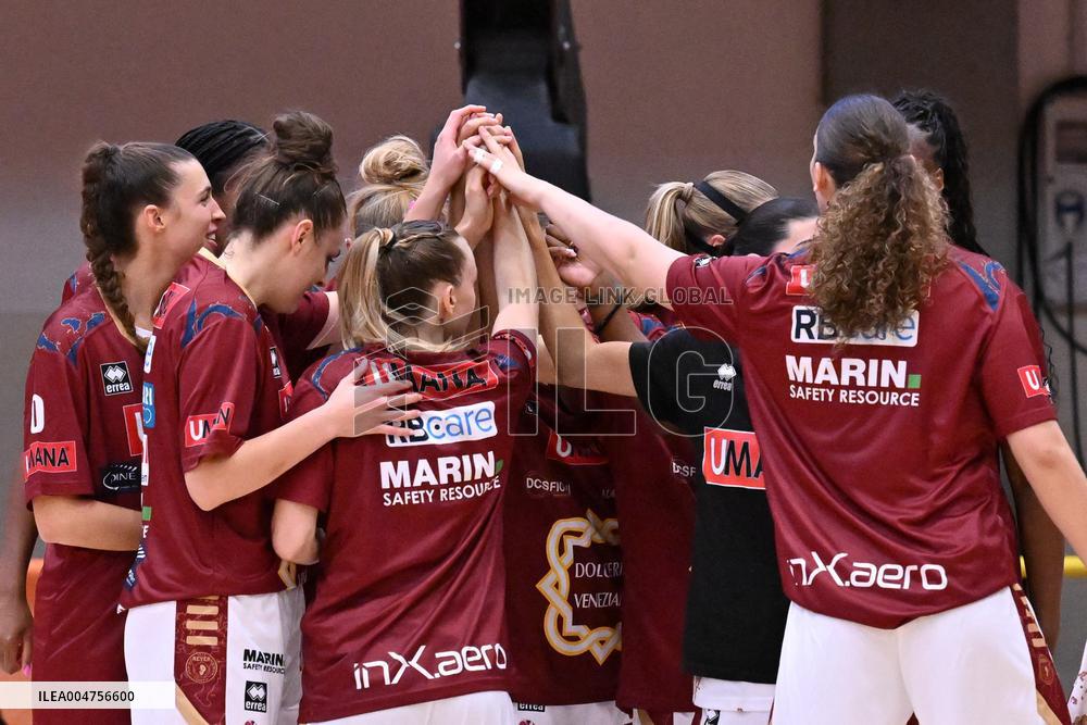 BASKET - Supercoppa Femminile - Final - Famila Wuber Schio vs Umana Reyer Venezia