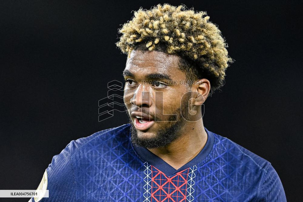 PSG v AJ Auxerre - Paris