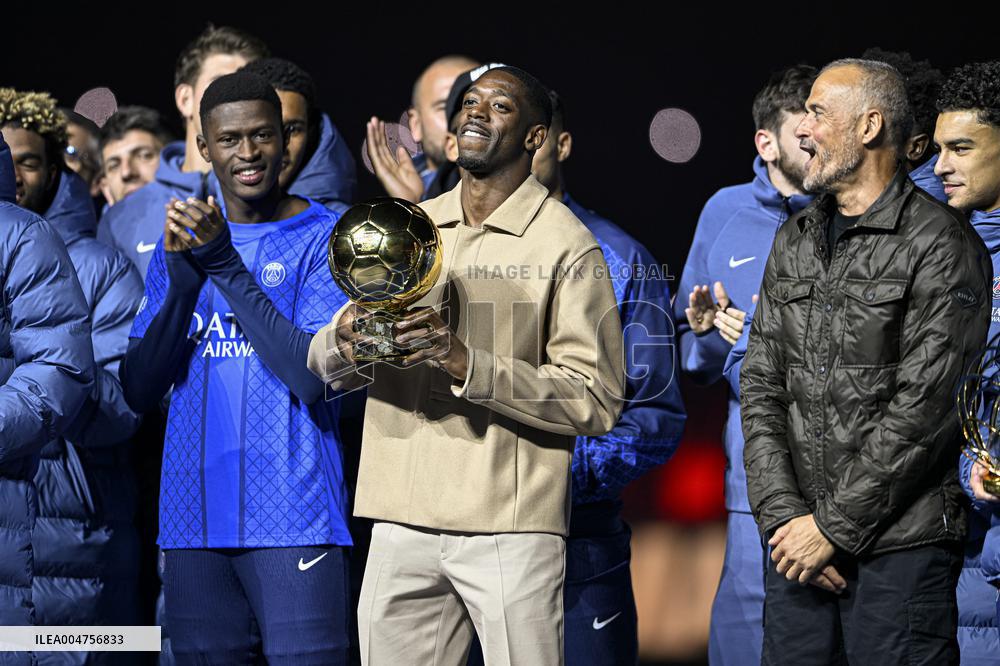 Ousmane Dembele Presents Ballon d'Or At PSG v Auxerre Match - Paris