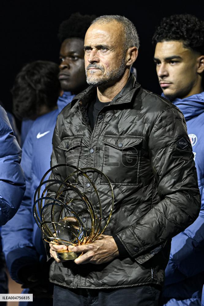 Ousmane Dembele Presents Ballon d'Or At PSG v Auxerre Match - Paris