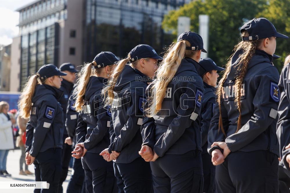 Oath of office for police cadets