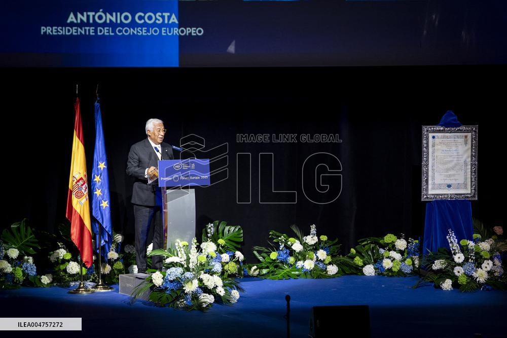 King Felipe at 25th Anniversary Of Nueva Economia - Madrid