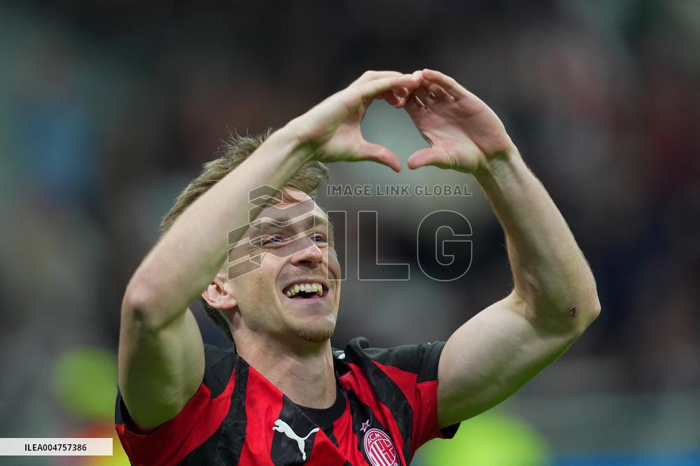 Serie A Match Between Milan and Napoli - Milan