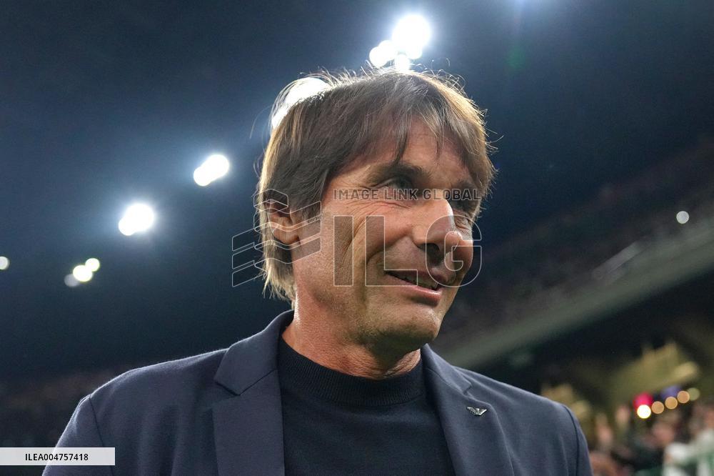 Serie A Match Between Milan and Napoli - Milan