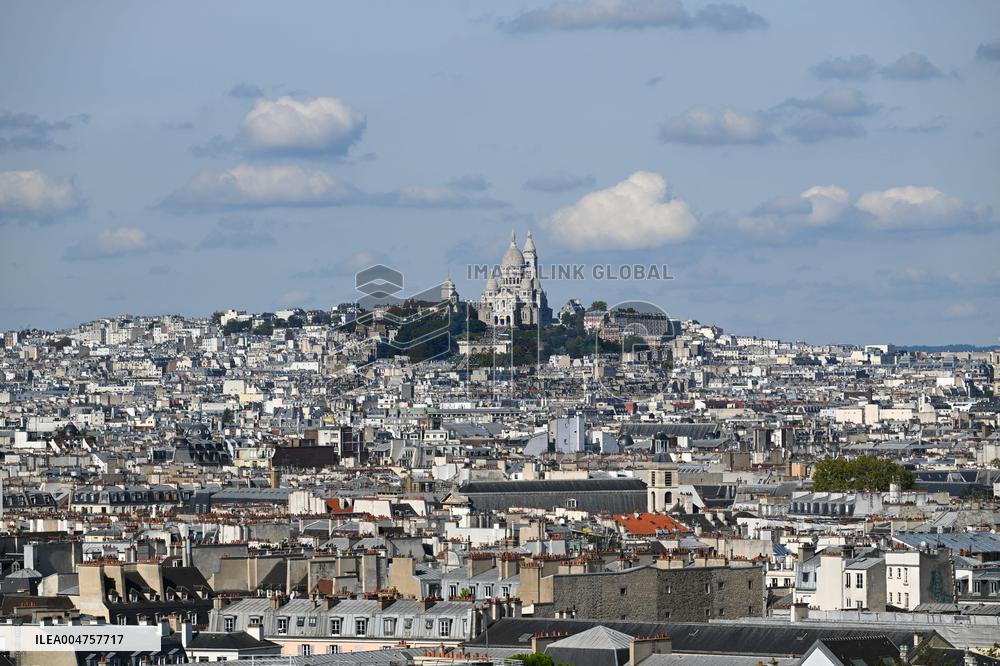 Illustrations Of Paris Rooftops - France
