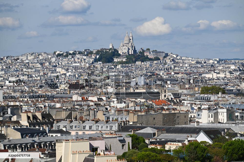 Illustrations Of Paris Rooftops - France