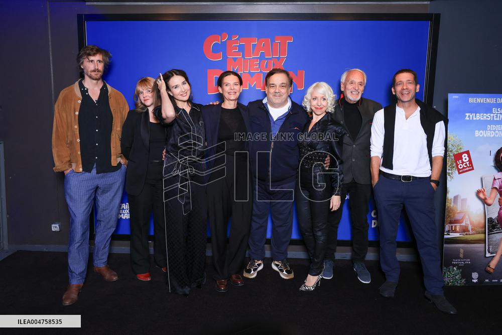 C Etait Mieux Demain Premiere - Paris