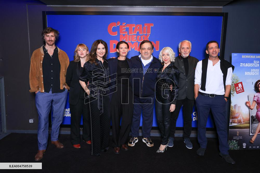 C Etait Mieux Demain Premiere - Paris