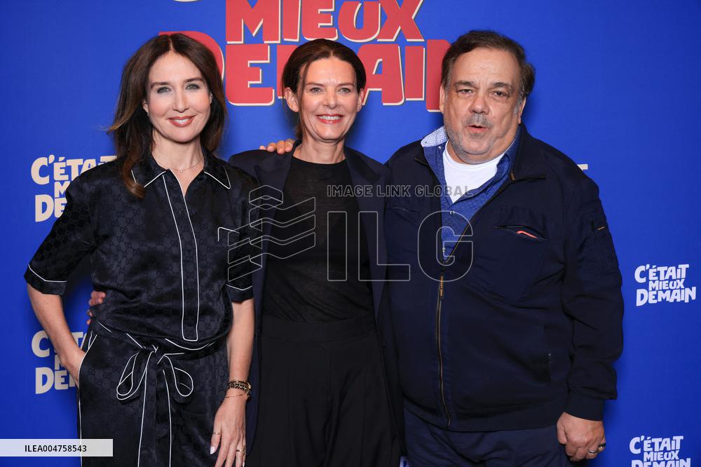 C Etait Mieux Demain Premiere - Paris