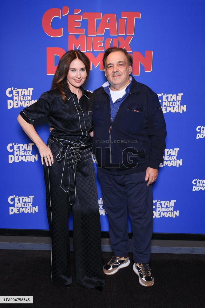 C Etait Mieux Demain Premiere - Paris