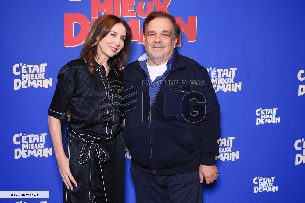 C Etait Mieux Demain Premiere - Paris