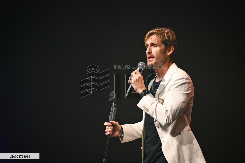 Rire pour Rever event in Paris FA