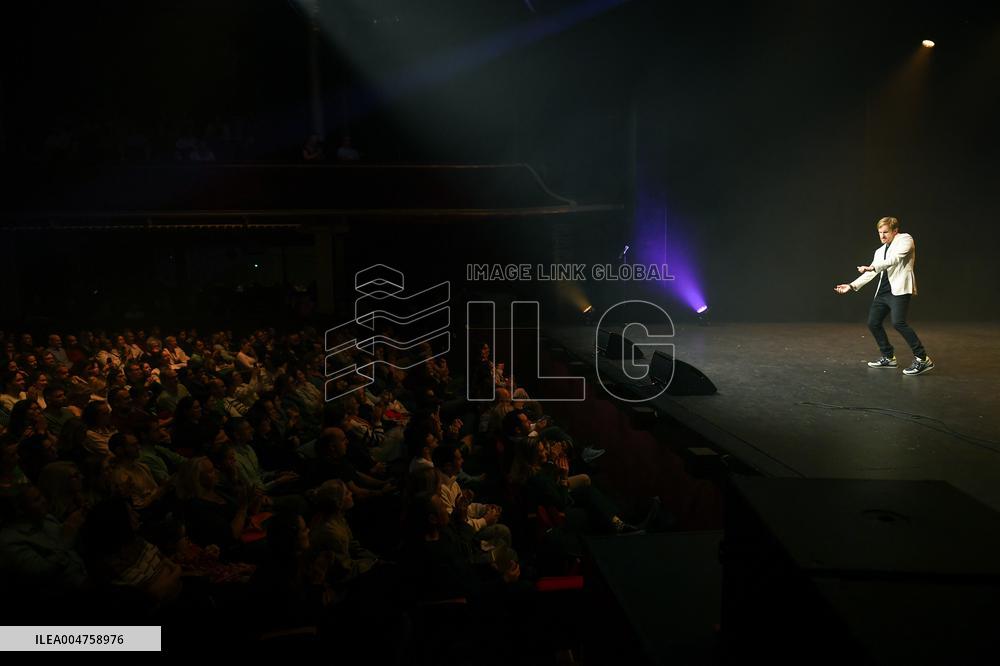 Rire pour Rever event in Paris FA