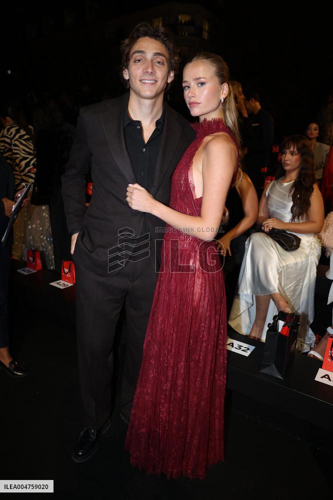 PFW - Le Défilé. Liberté, Egalité, Sororité"You're Worth It" L'Oréal Paris Front Row