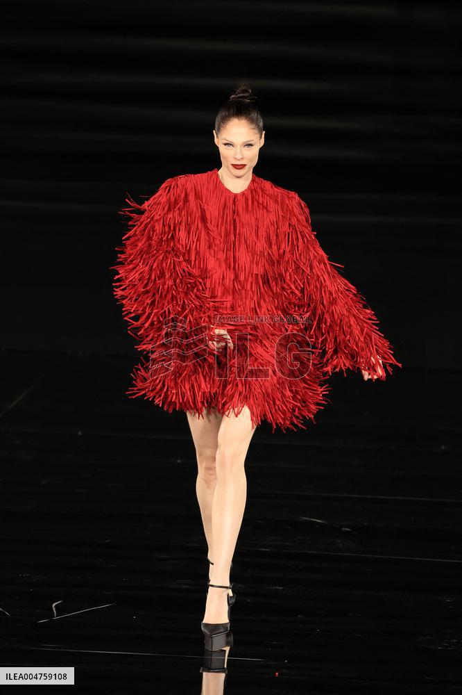 PFW - Le Défilé. Liberté, Egalité, Sororité"You're Worth It" L'Oréal Paris Runway