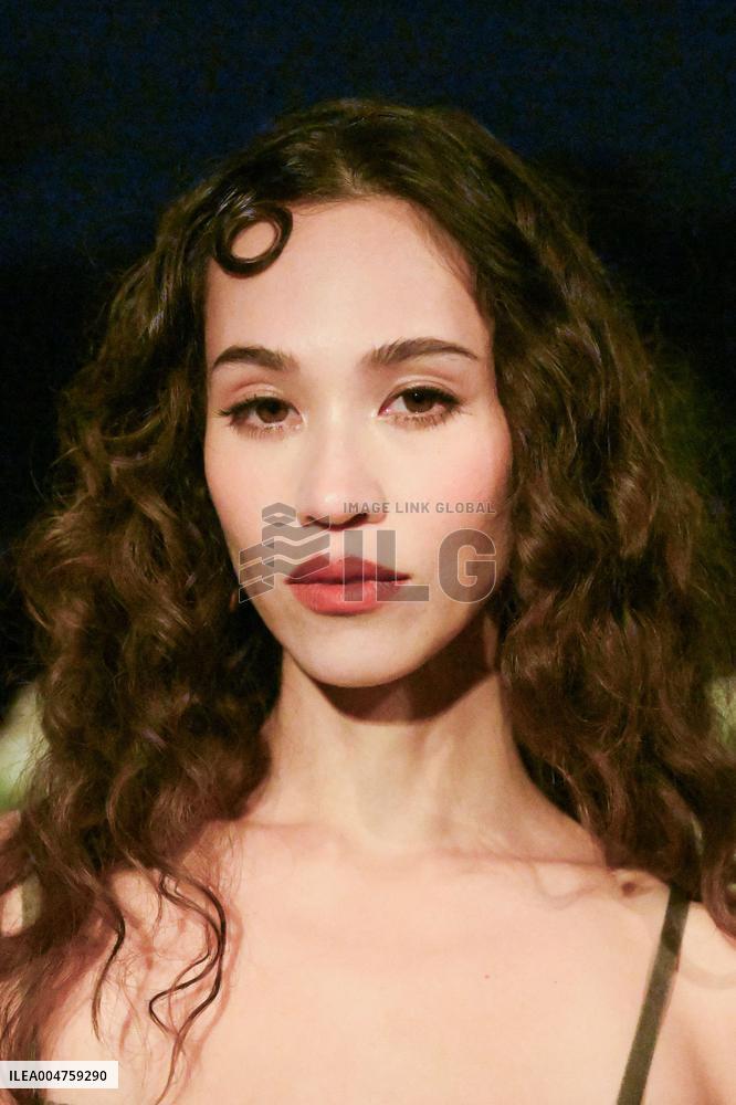 PFW Saint Laurent Front Row