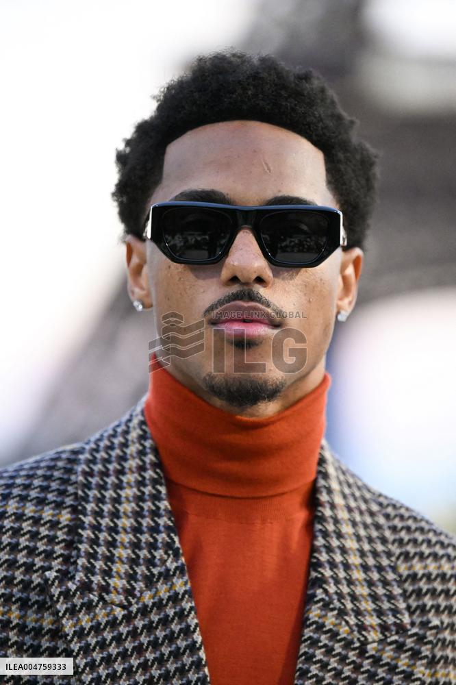 PFW Saint Laurent Front Row