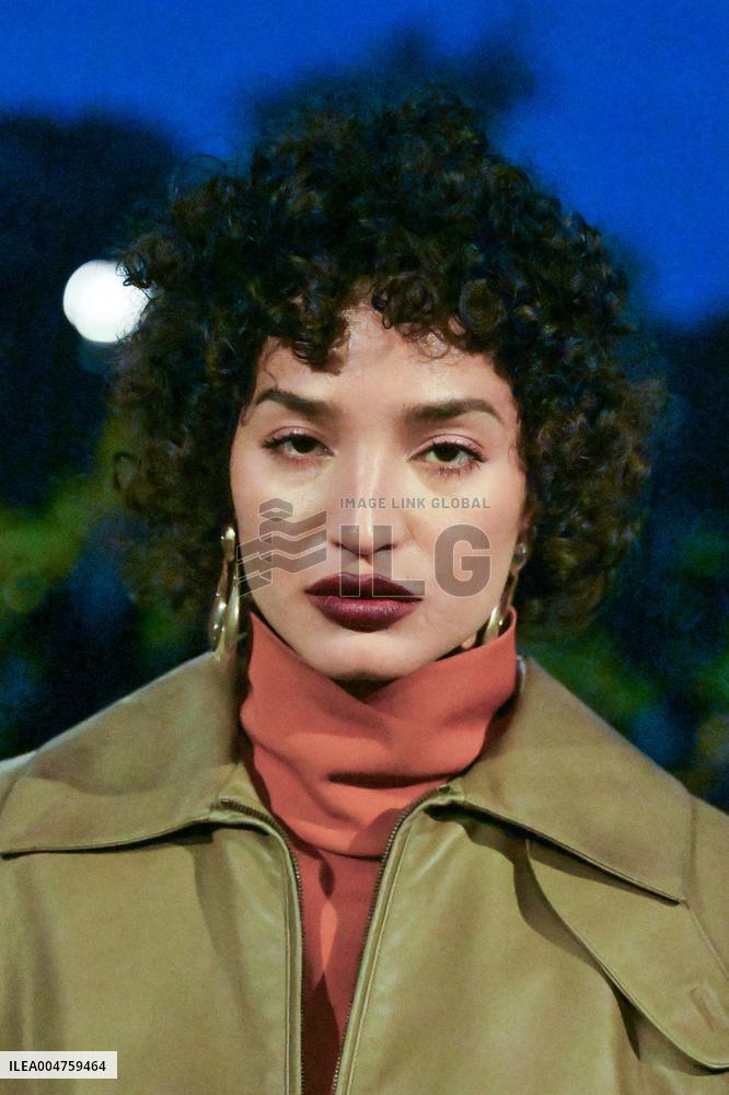 PFW Saint Laurent Front Row