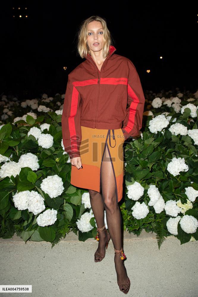 PFW Saint Laurent Front Row