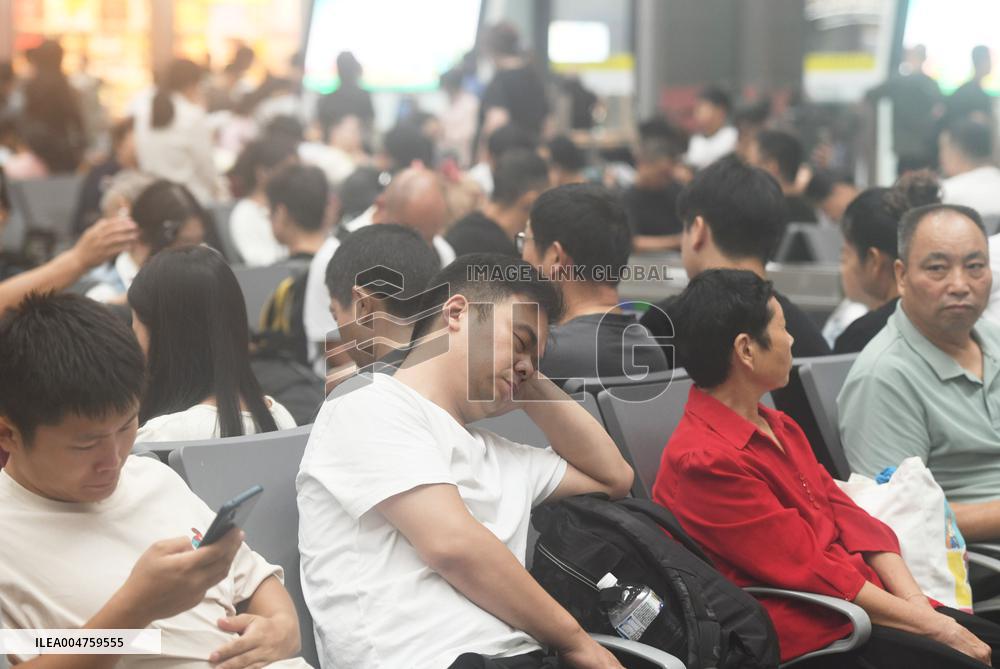 Peak travel During The National Day Holiday