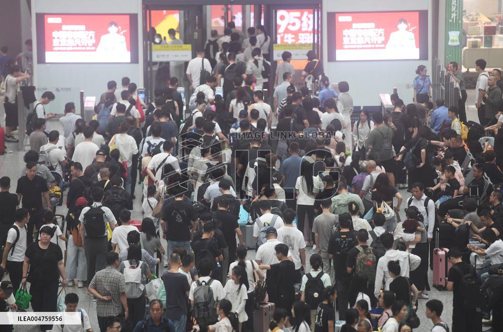 Peak travel During The National Day Holiday