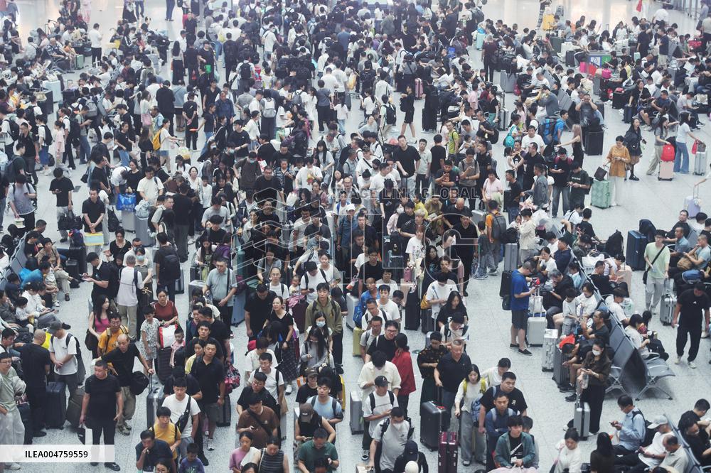 Peak travel During The National Day Holiday