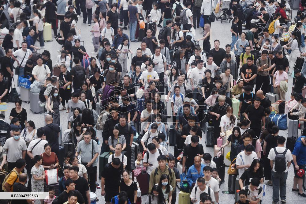 Peak travel During The National Day Holiday