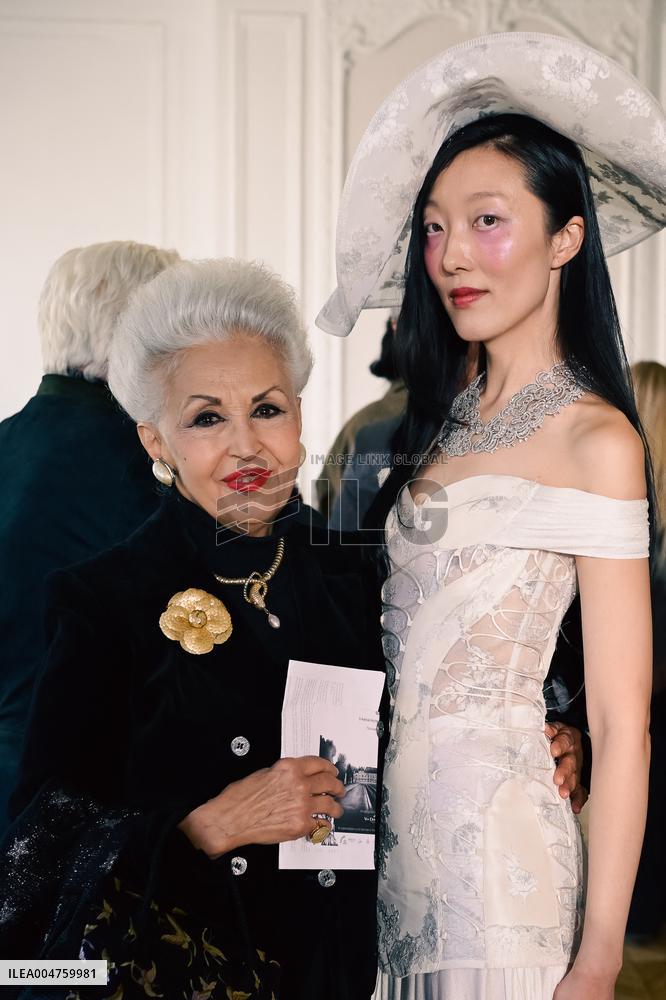 PFW - Weinsanto Front Row