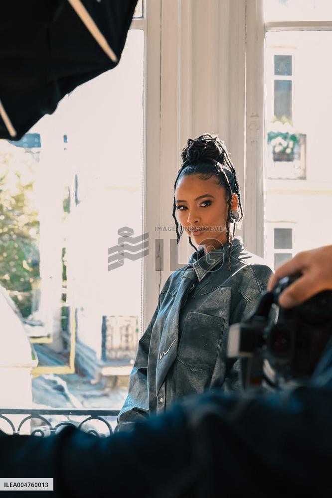 PFW - Weinsanto Front Row