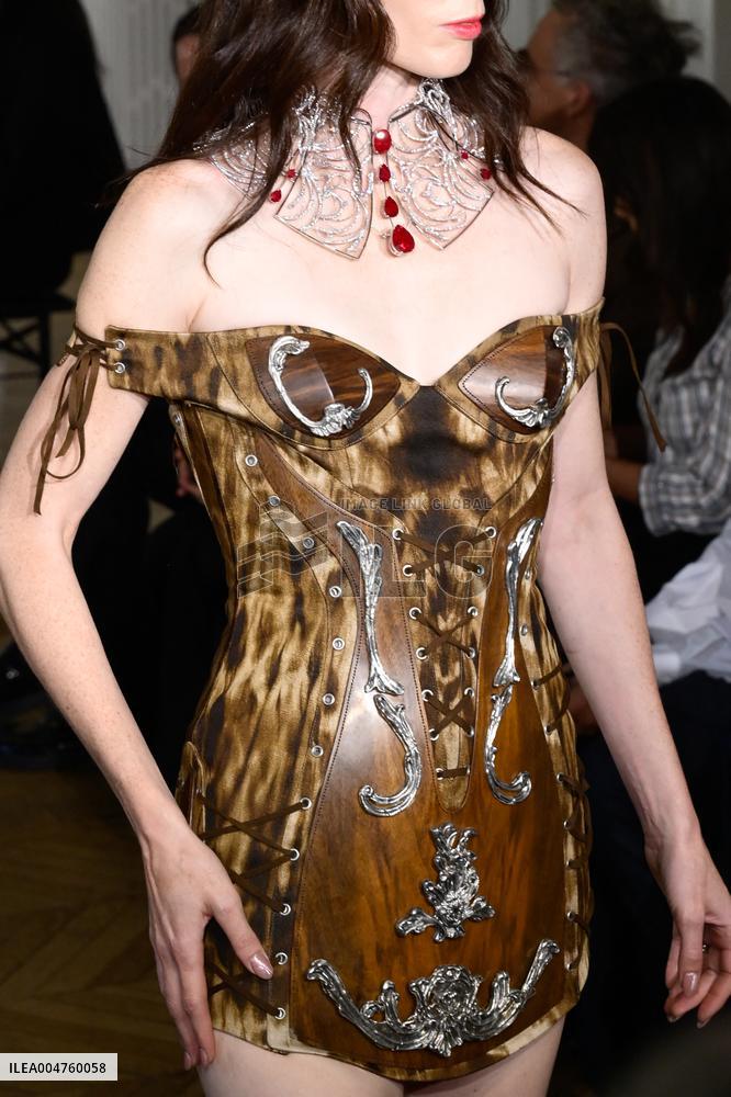 PFW - Weinsanto Runway