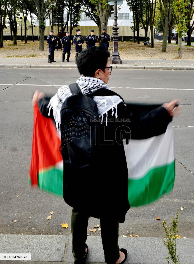 Rally in Support of Journalists in Gaza - Paris