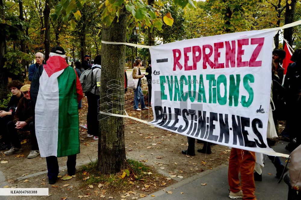 Rally in Support of Journalists in Gaza - Paris