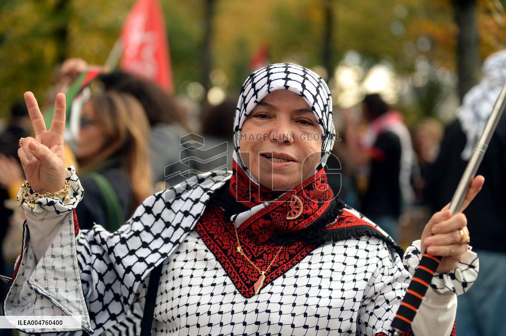 Rally in Support of Journalists in Gaza - Paris