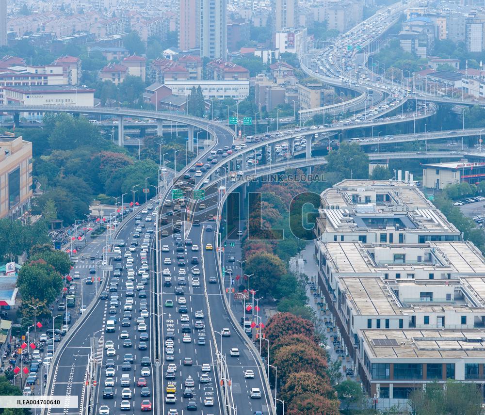 Peak Travel During The National Day Holiday