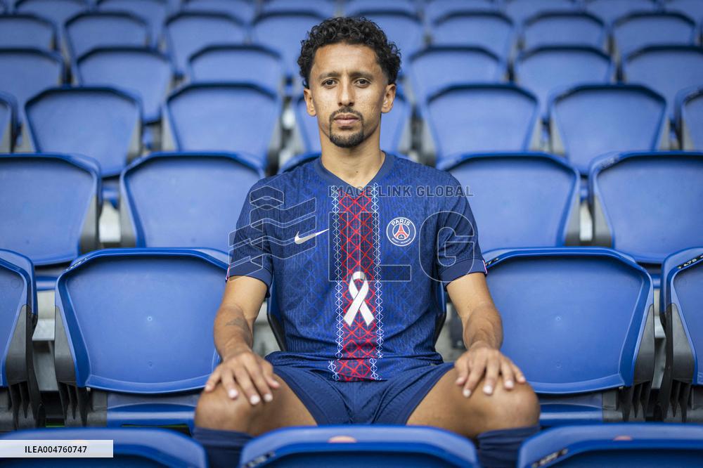 PSG Support the Pink October Campaign - Paris