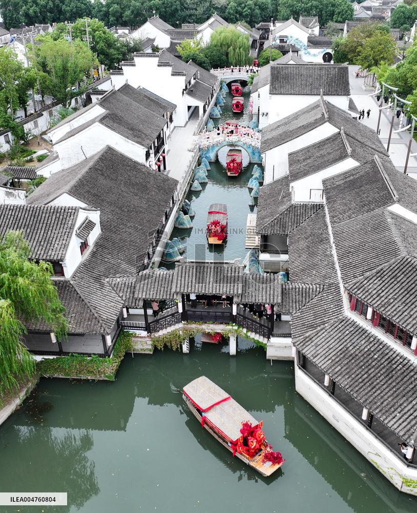 Group Wedding - China