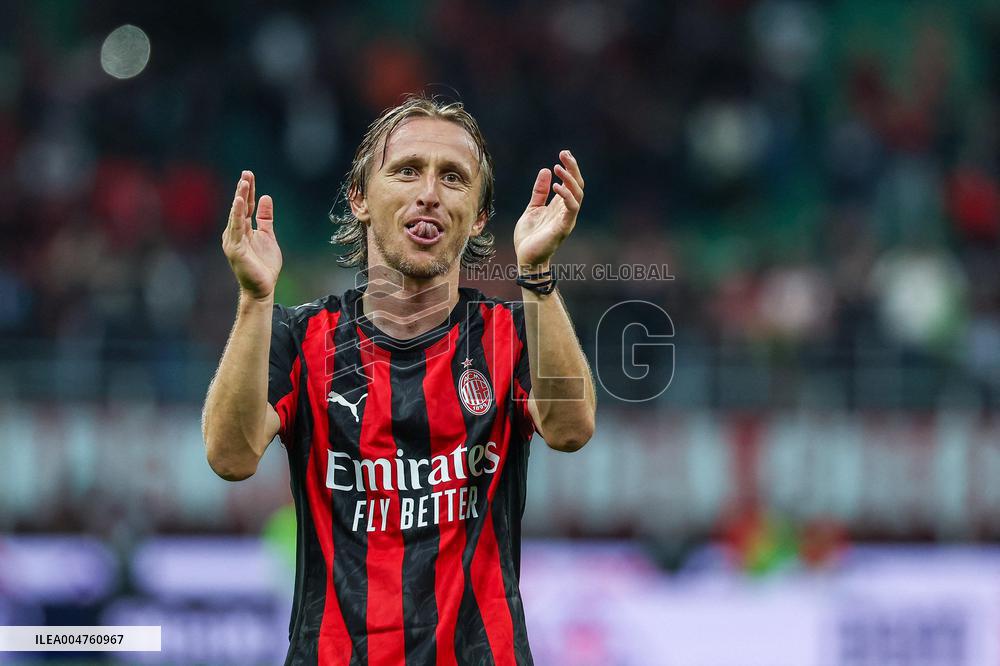 Serie A - AC Milan v SSC Napoli