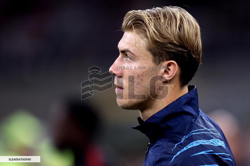Serie A - AC Milan v SSC Napoli