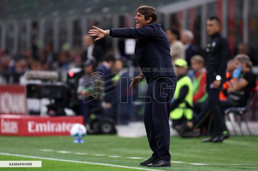 Serie A - AC Milan v SSC Napoli