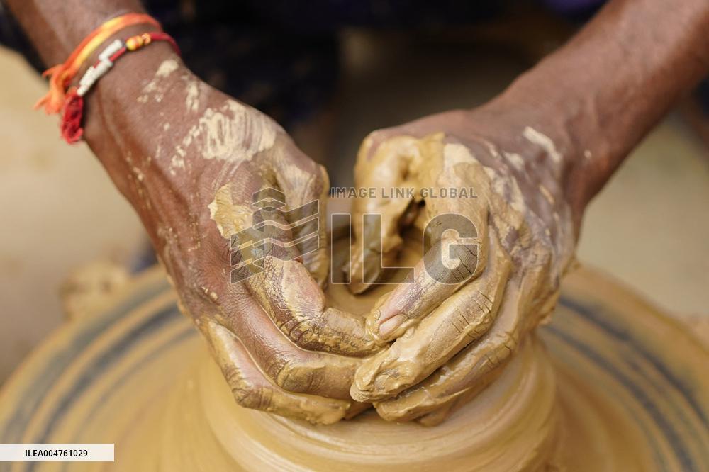 Indian Potter Gives Final Touches to Karva Pot - Ajmer