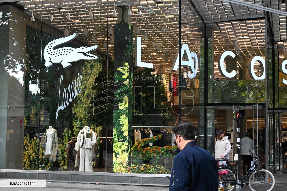 Illustration In Paris