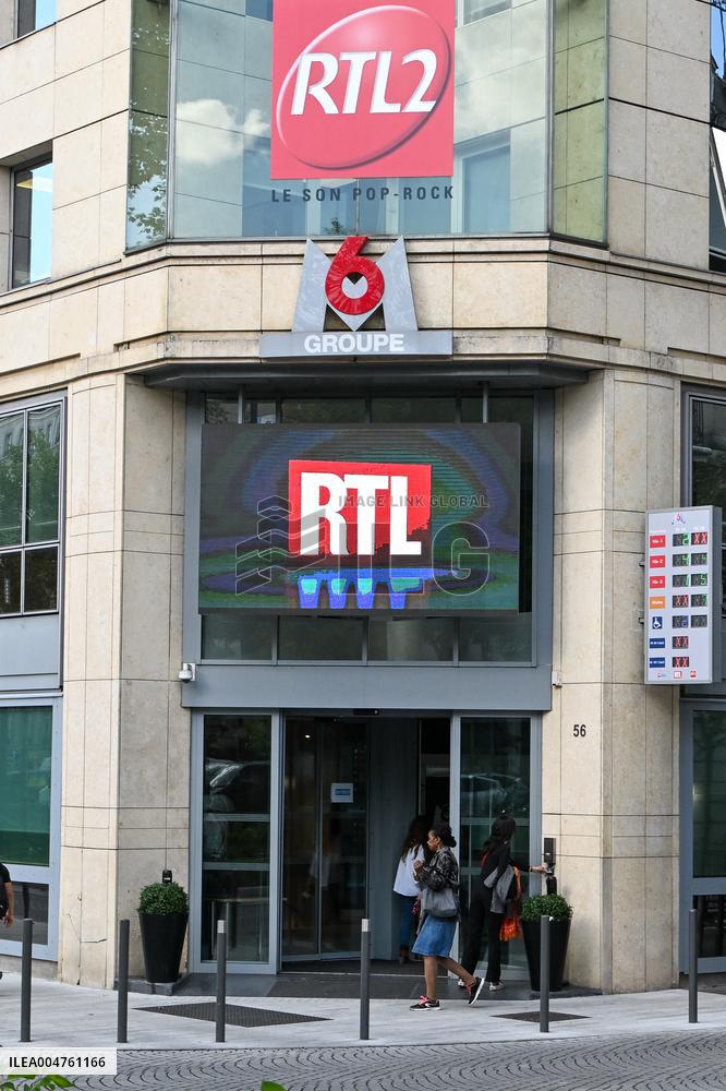 Illustration In Paris