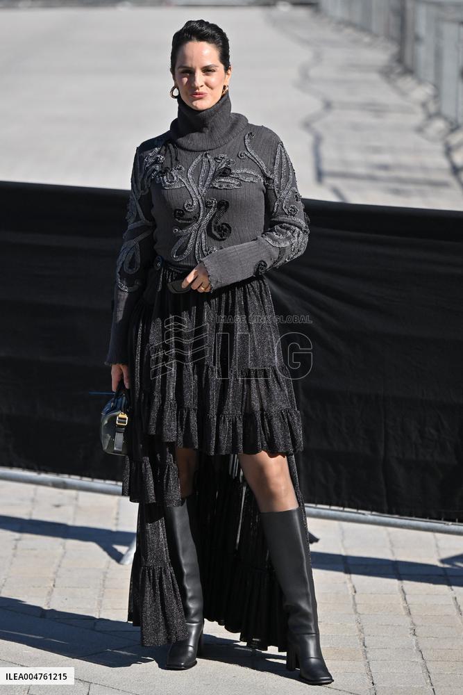 PFW Louis Vuitton Outside Arrivals