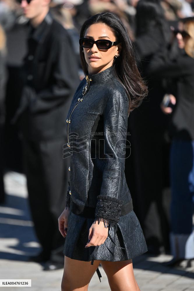 PFW Louis Vuitton Outside Arrivals