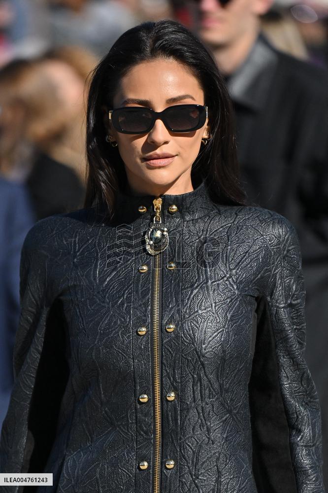 PFW Louis Vuitton Outside Arrivals