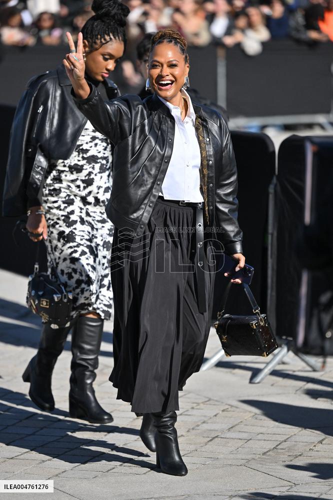 PFW Louis Vuitton Outside Arrivals