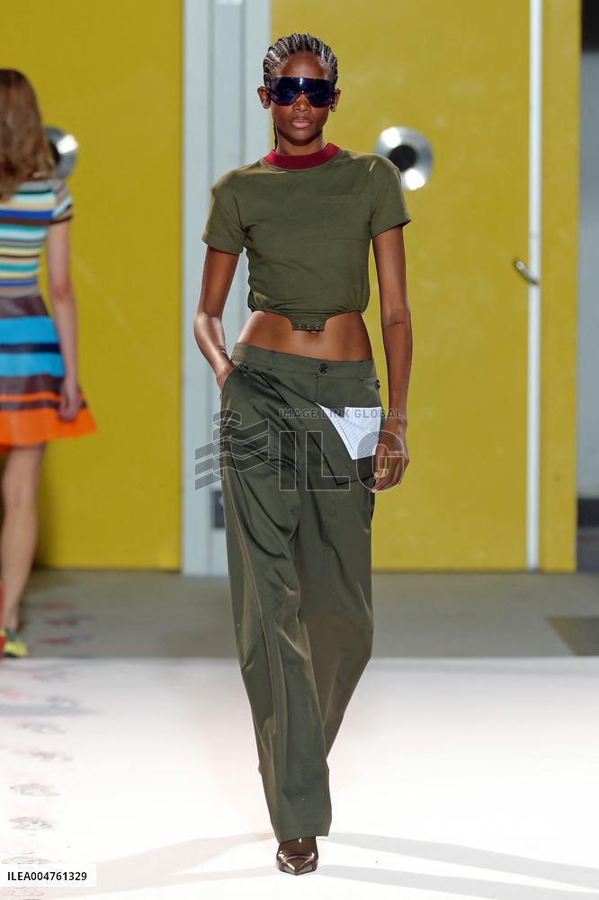 PFW - Zomer Runway
