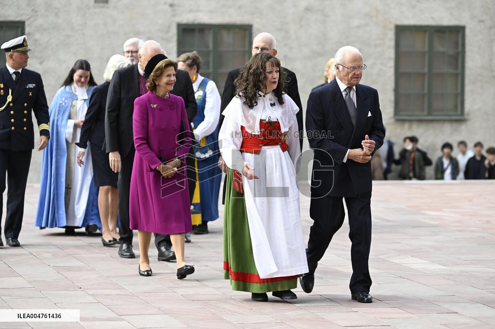 OPENING OF THE CHURCH MEETING