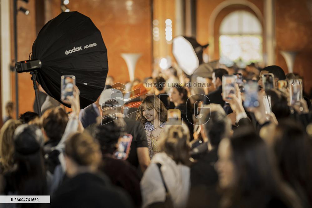 PFW - Louis Vuitton Front Row